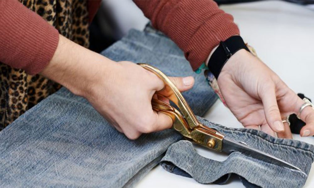best-tailor-in-texas-lee's-cleaning-and-alterations-3